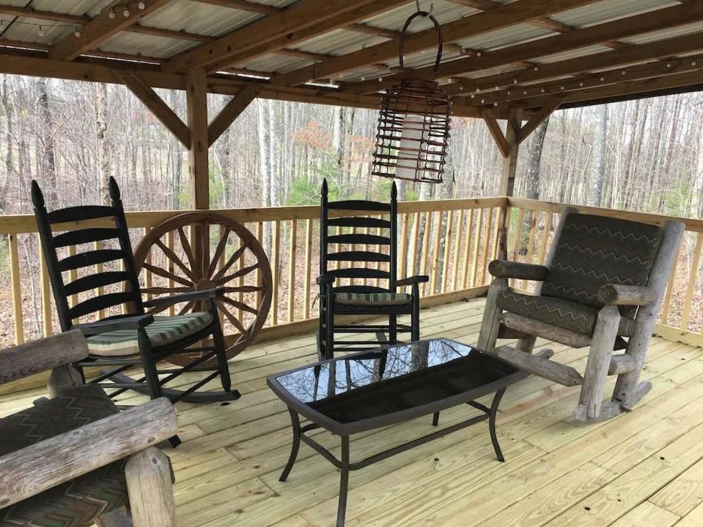 Tn State Parks Open! Hikes, Waterfalls, Firepits! Spencer Esterno foto
