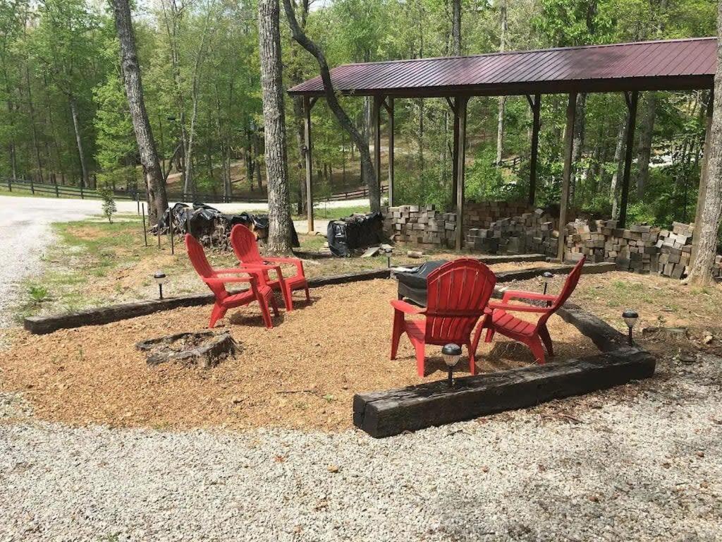 Tn State Parks Open! Hikes, Waterfalls, Firepits! Spencer Esterno foto
